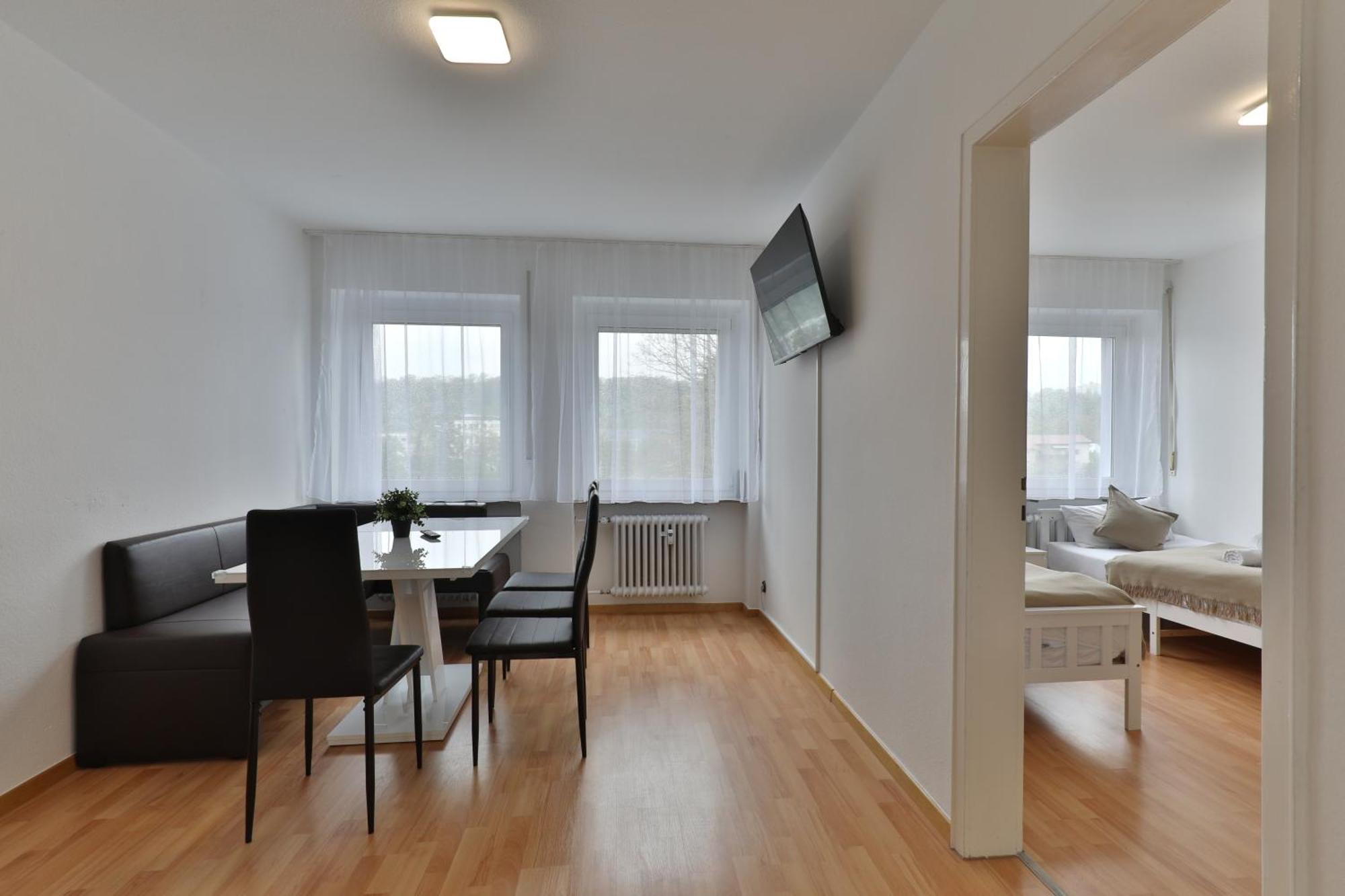 Moderne Ferienwohnungen - Service Wie Im Hotel Goeppingen Luaran gambar