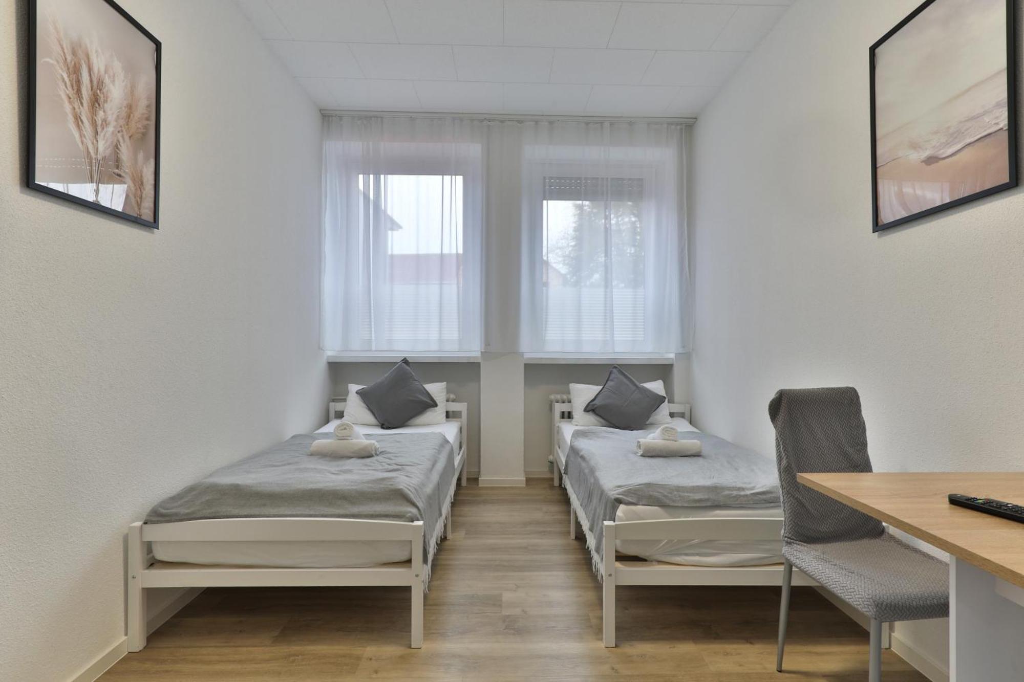 Moderne Ferienwohnungen - Service Wie Im Hotel Goeppingen Luaran gambar
