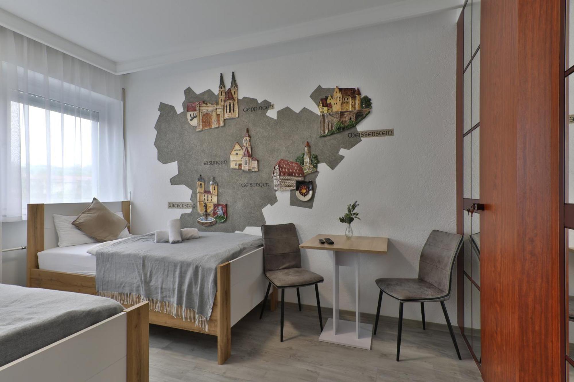 Moderne Ferienwohnungen - Service Wie Im Hotel Goeppingen Luaran gambar
