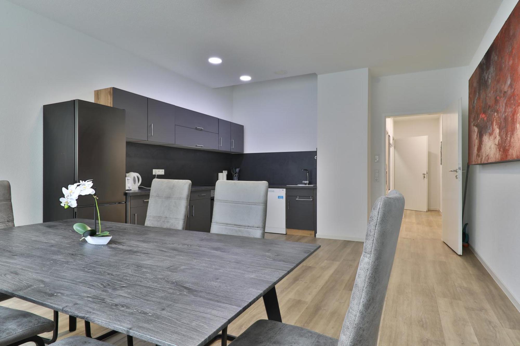 Moderne Ferienwohnungen - Service Wie Im Hotel Goeppingen Luaran gambar